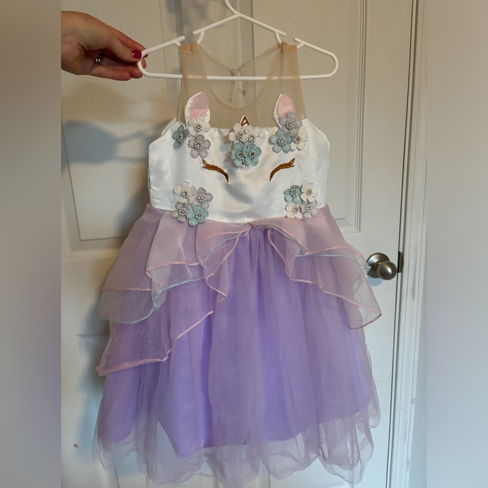 Unicorn Halloween costume sz 4t/5t